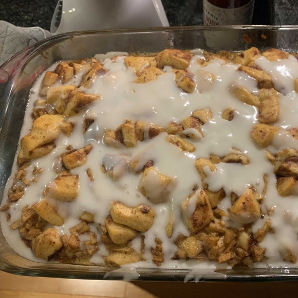 Cinnamon Roll Breakfast Casserole with Spiced Apples