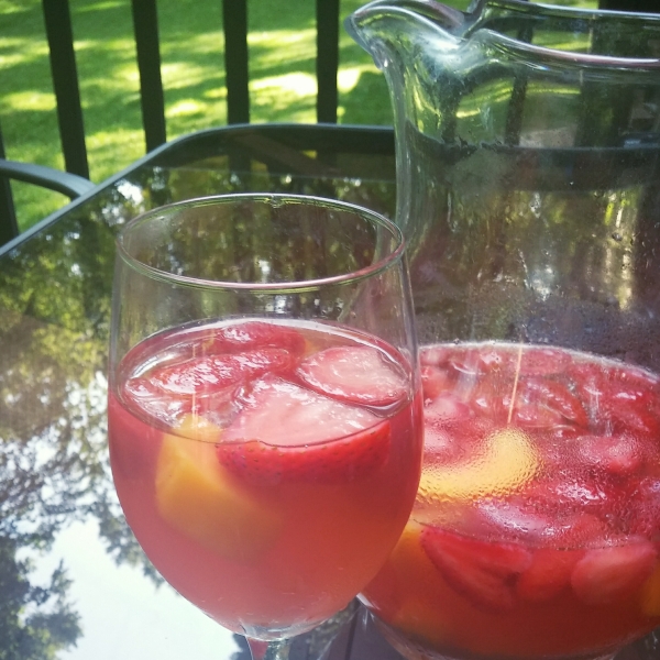 Berry Lemonade Sangria