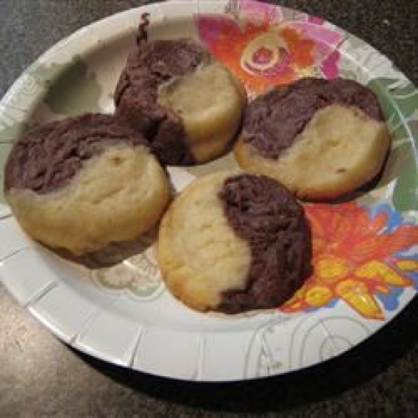 Black and White Pinwheels