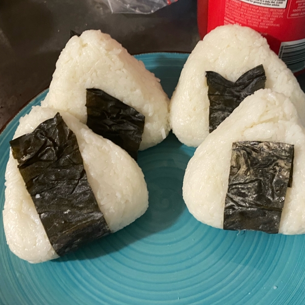 Tuna Onigiri (Rice Ball)