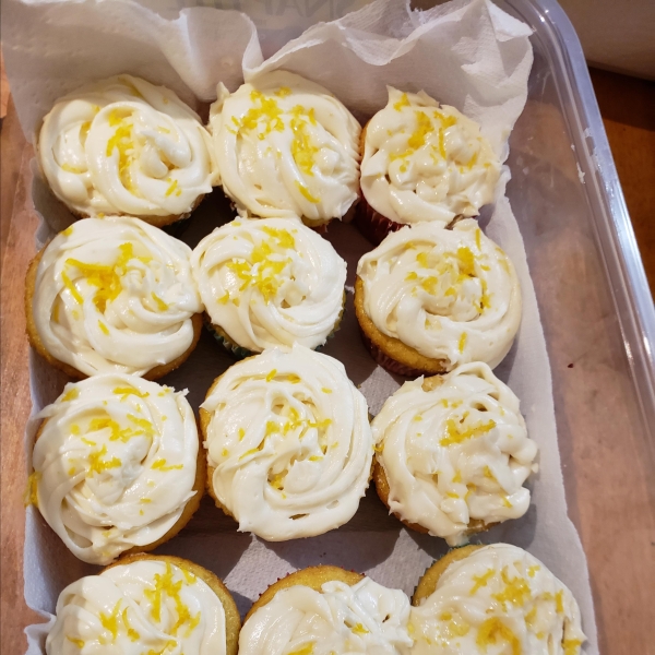 Lemon-Filled Cupcakes