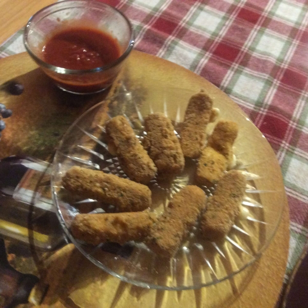 Healthy Mozzarella Sticks