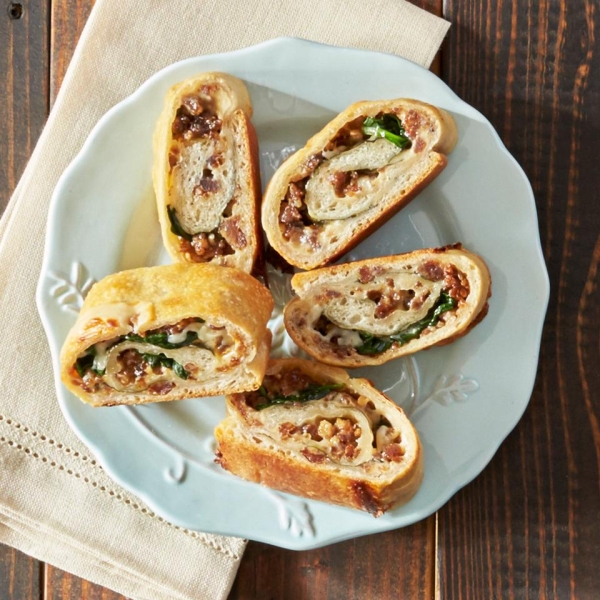 Homemade Spinach Pizza Rolls