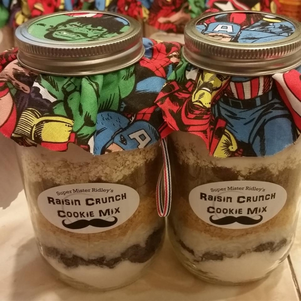 Raisin Crunch Cookie Mix in a Jar
