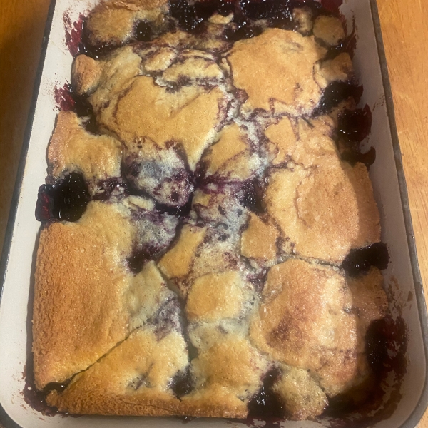 Blackberry Cobbler Delight