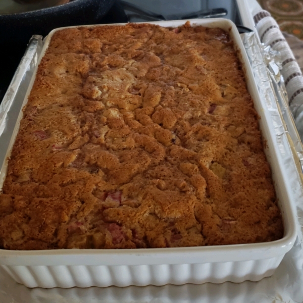 Auntie Emily's Rhubarb Pudding