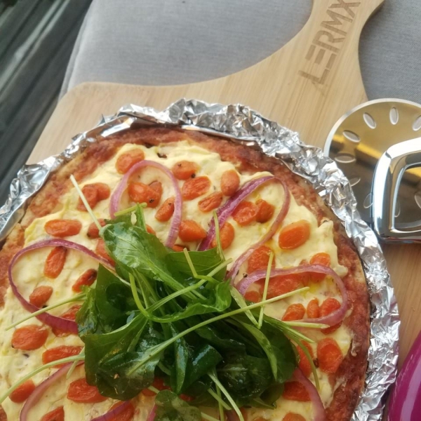 Honey-Roasted Carrot and Goat Cheese Pizza