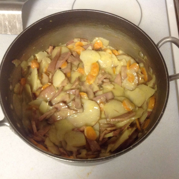 Brown Sugar Ham and Potato Skillet