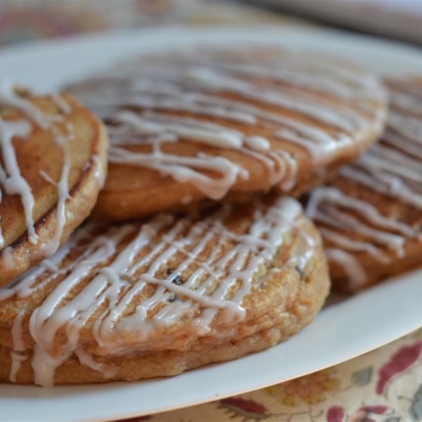 Apple Raisin Cakes