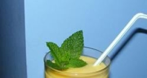 Mango Lassi I