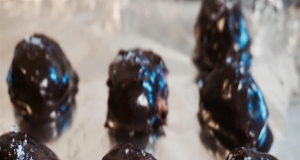 Healthy Salted Dark Chocolate Peanut Butter Oatmeal Truffles