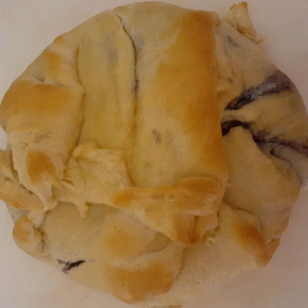 Raspberry Walnut Baked Brie