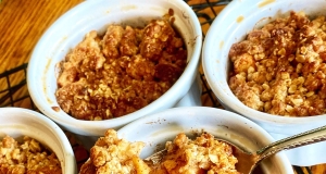 Air Fryer Apple Crisp with Oatmeal Streusel