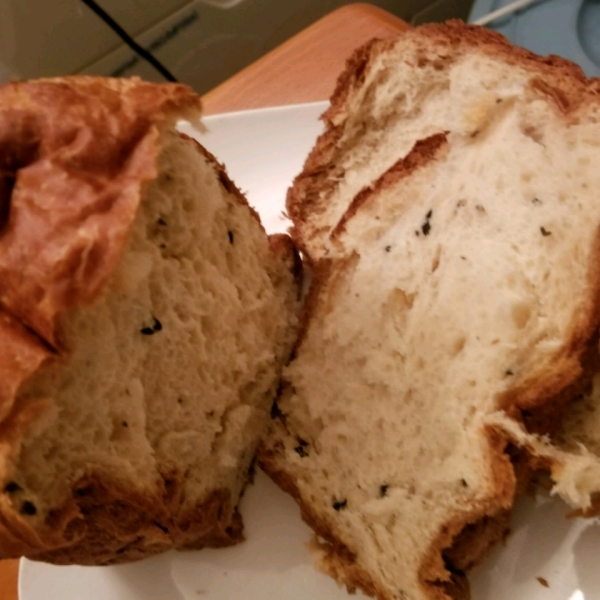Rocco's Olive Bread
