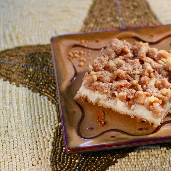 Apple Cheesecake Snack Bars