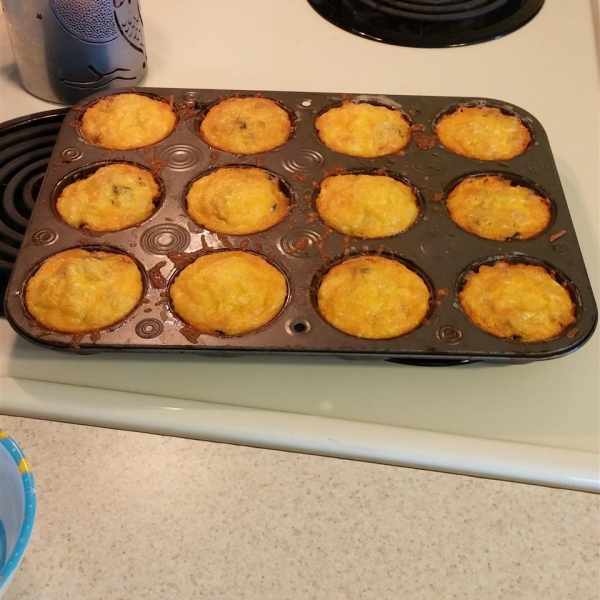 Cheesy Hash Brown Cups