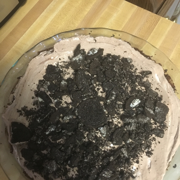 OREO Triple-Layer Chocolate Pie