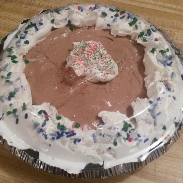 OREO Triple-Layer Chocolate Pie