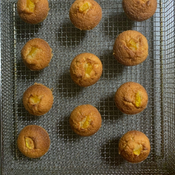 Peach Financiers