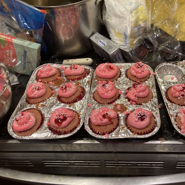 Really Real Strawberry Cupcakes