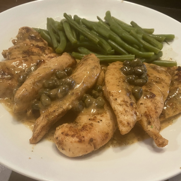Chicken Breasts in Caper Cream Sauce