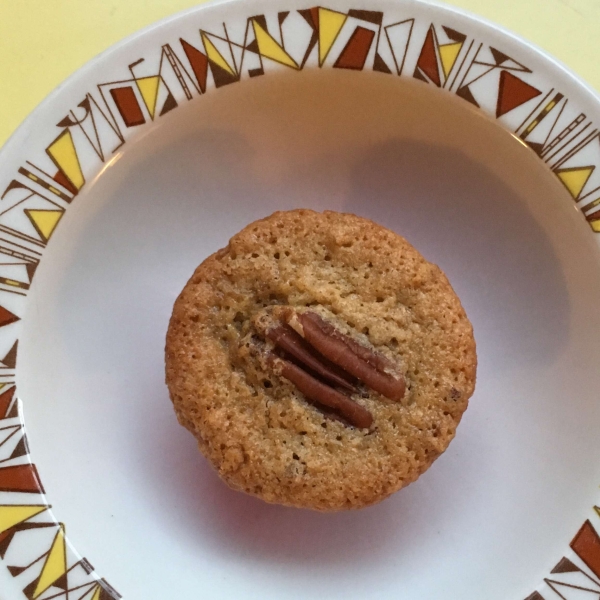 Mini Pecan Pie Muffins