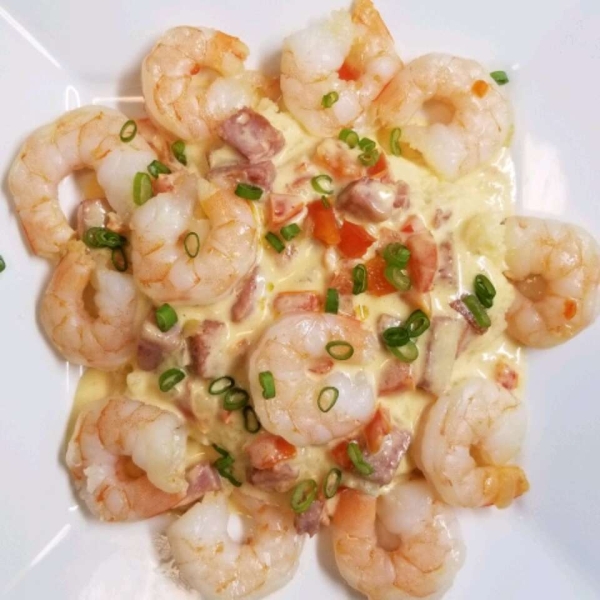 Shrimp and Grits Louisiana Style