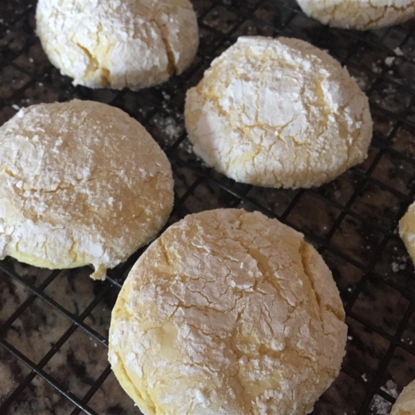 Lemon Snowflake Cookies