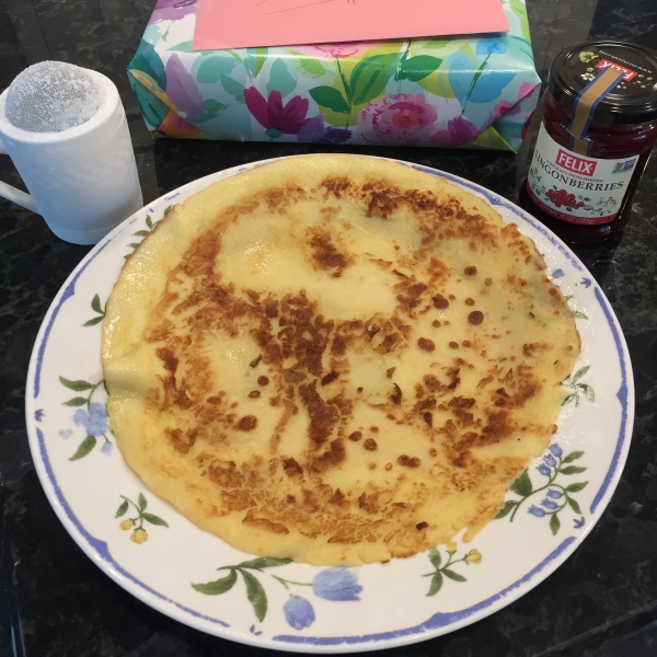 Fluffy Swedish Pancakes