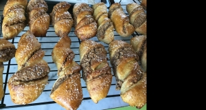 Hazelnut Yeast Twists