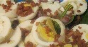 Easy and Awesome Spinach Salad