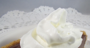 No-Bake Dark Chocolate Cream Pie