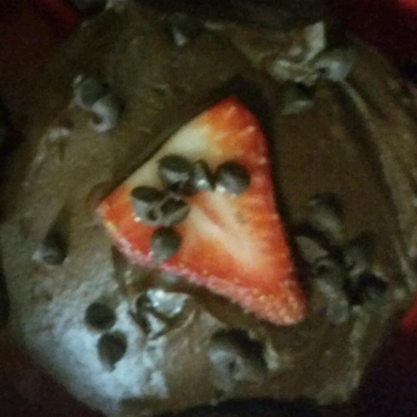 Chocolate-Dipped Strawberry Cupcakes