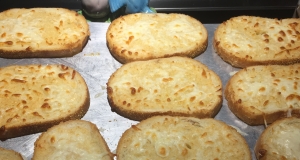 Easy Cheesy Garlic Bread