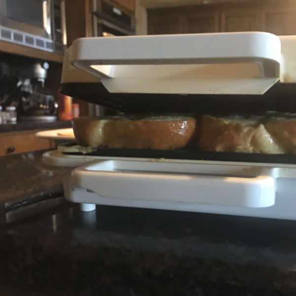 Easy French Toast Waffles