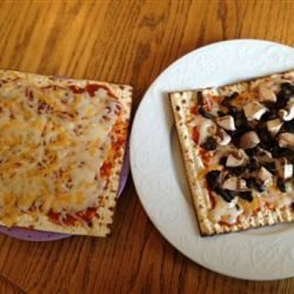 Kid's Favorite Passover Pizza