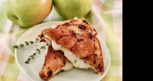 Grilled Cheese, Apple, and Thyme Sandwich