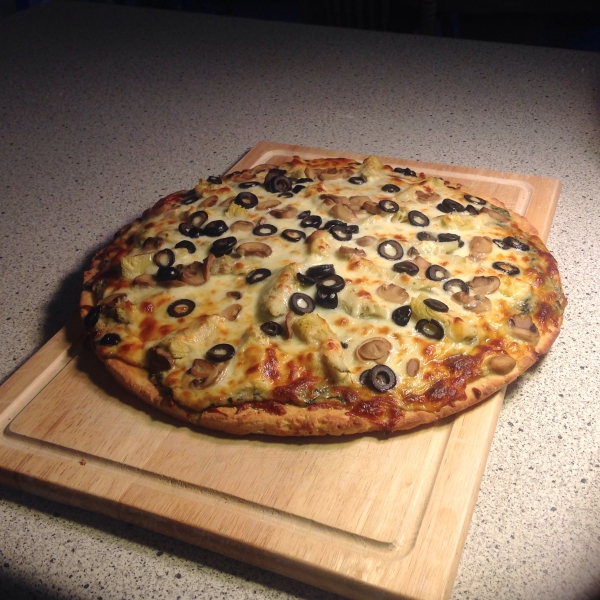 Spinach Alfredo Pizza