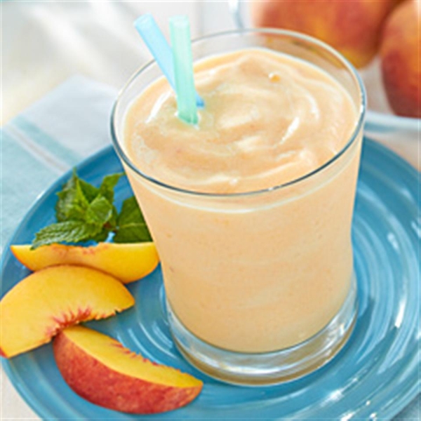 Creamy White Tea and Peach Smoothie