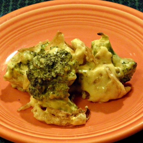 Thanksgiving Broccoli and Cheese Casserole