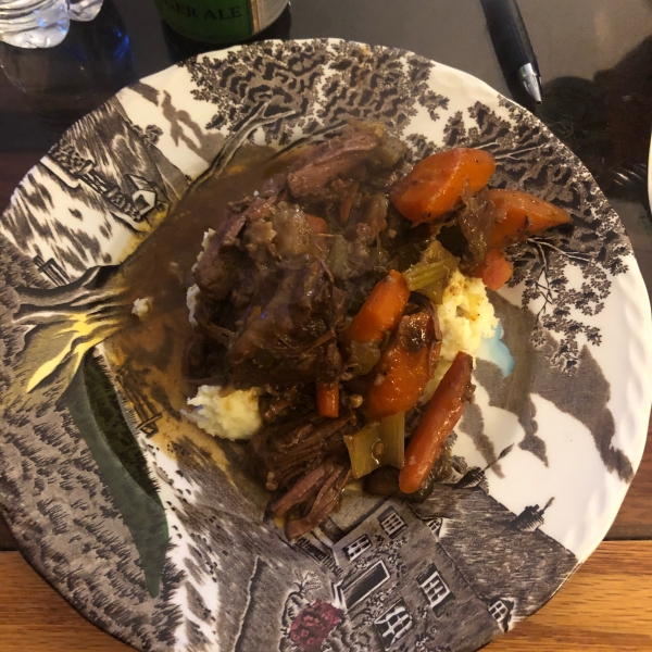 Braised Beef with Shallots and Mushrooms