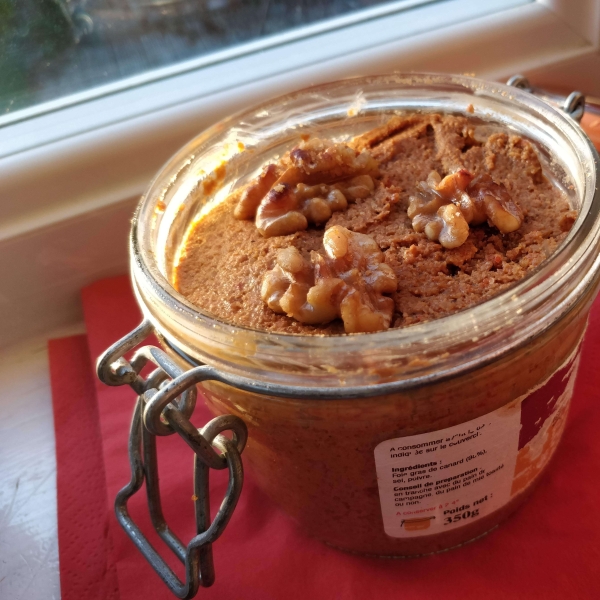 Muhammara (Roasted Pepper & Walnut Spread)