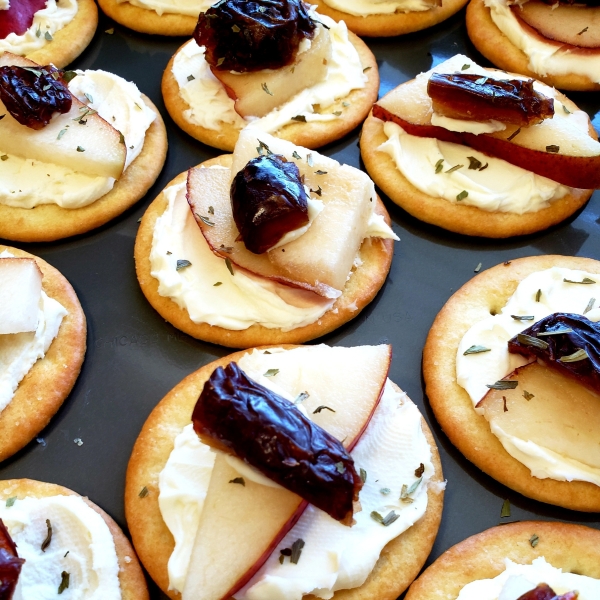Pear and Date Hors d'Oeuvre