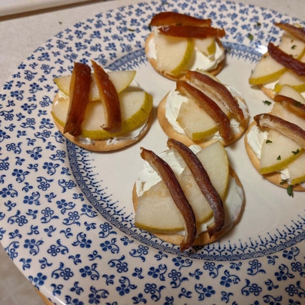 Pear and Date Hors d'Oeuvre