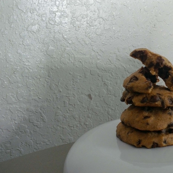Easy Vegan Chocolate Chip Cookies