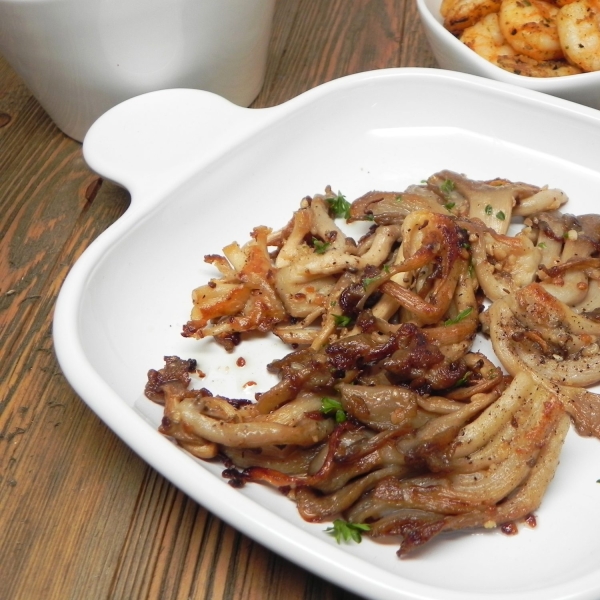 Simple Sauteed Oyster Mushrooms