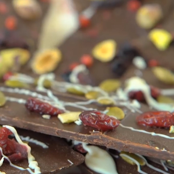 White Chocolate, Cranberry, and Pumpkin Seed Bark
