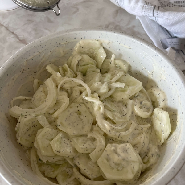 Dad's Creamy Cucumber Salad