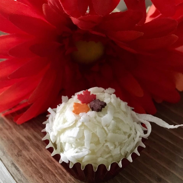 Beijinho de Coco (Coconut Little Kiss)
