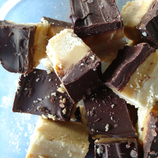 Caramel Shortbread Squares